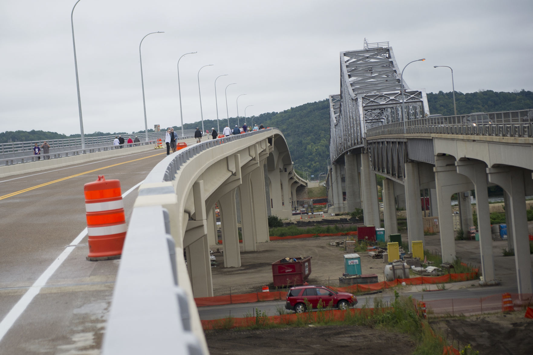 New Winona Bridge 24